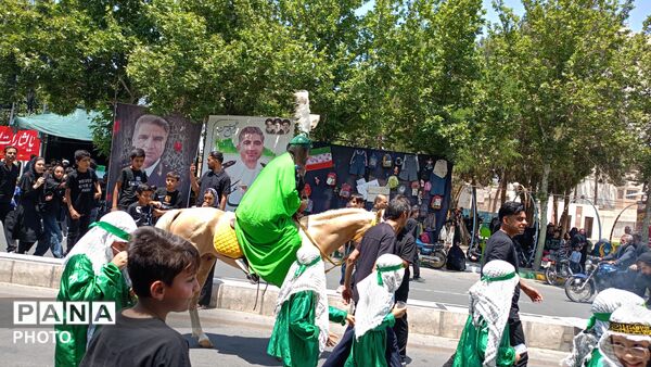 عزاداری به سبک نمادین