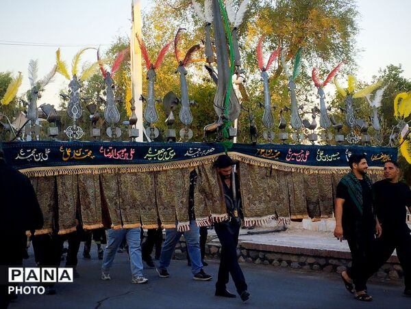 شهداد غرق در شور حسینی