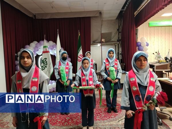 گارگاه آموزشی یاور مربیان تشکیلات پیشتازان جهادی مدارس نیشابور