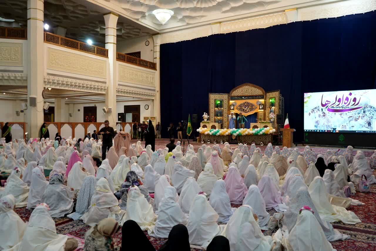 جشن بزرگ روزه اولی‌ها در حرم مطهر شاهچراغ (ع)