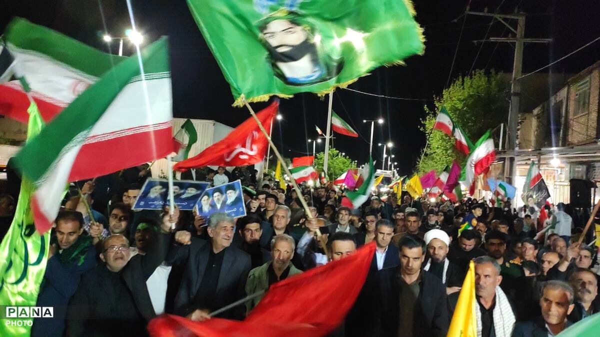 تجمع مردمی معمولان و بخش افرینه در چهلم رهبر و شهیدان میناب