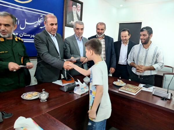 تجلیل از دختران برگزیده رشته‌های علمی ورزشی شهرستان جعفرآباد