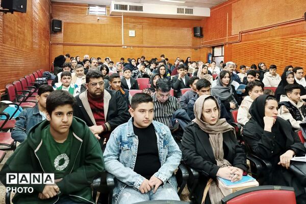 جشن ستارگان در کانون هدایت ورامین