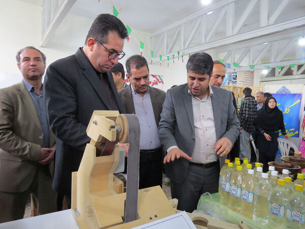 افتاحیه نمایشگاه دستسازه های هنرستان های شهرستان بجنورد 