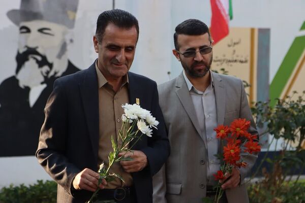 مراسم غبارروبی و عطرافشانی گلزار شهید گمنام دانشگاه فرهنگیان
