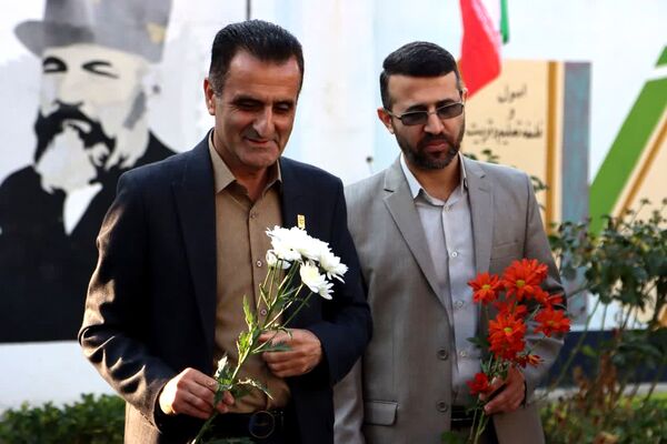 مراسم غبارروبی و عطرافشانی گلزار شهید گمنام دانشگاه فرهنگیان