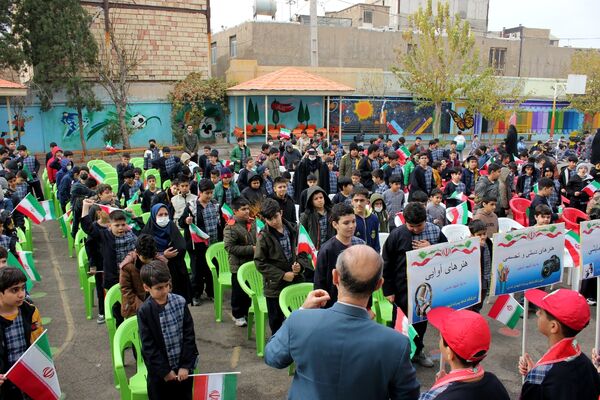  افتتاح جشنواره «امید فردا» در مدرسه شاهد ده دی ورامین