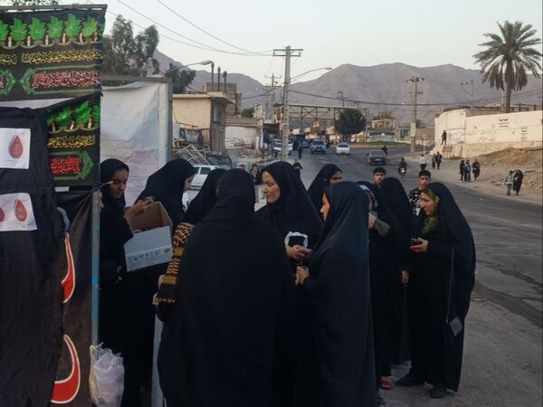 موکب شهید مجتبی شریفی در راه خدمت به جا ماندگان اربعین