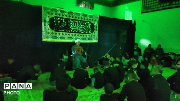 مراسم عزاداری در مسجد الغدیر 