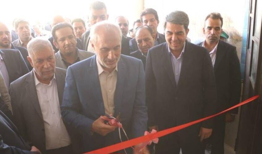 افتتاح مجتمع آموزشی ۴۸ کلاسه سردار شهید پورجعفری کرمان توسط رئیس سازمان برنامه و بودجه