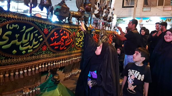 حرکت دسته عزاداری چلچراغ زنجان