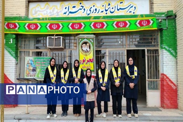 آماده سازی آموزشگاه شهید مجید دهنوی به مناسبت دهه فجر و نیمه شعبان