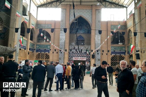 نوای «لبیک یا حسین» از اجتماع شیرخوارگان حسینی در فاز ۳ اندیشه