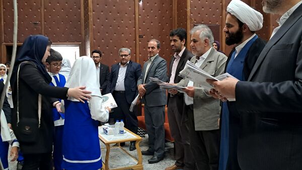 حضور پررنگ کودکان و نوجوانان در جشن عید غدیر 