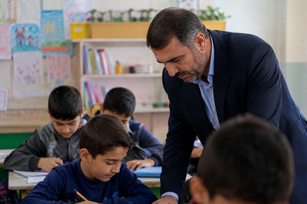 تداوم برنامه‌های فرهنگی و آموزشی کمیته امداد تهران برای ۲۹ هزار دانش‌آموز مددجو/ میزبانی المپیاد کشوری تئاتر در شهریورماه

