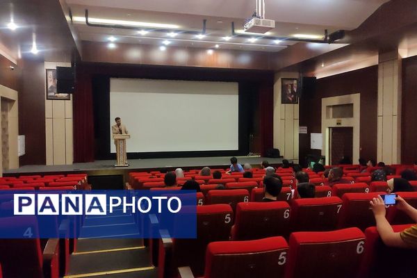 اختتامیه طرح شمیم و تجلیل ازدانش آموزان فعال این طرح