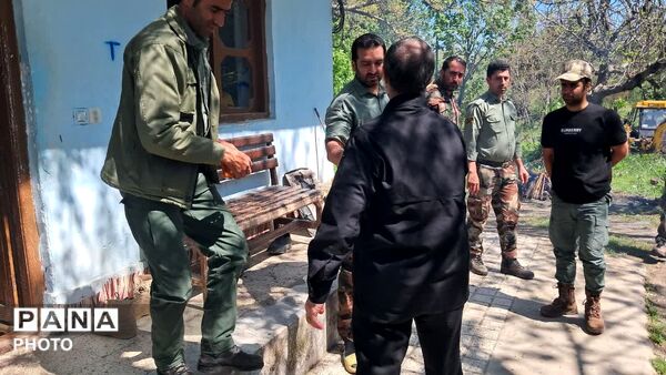 بازدید فرمانده انتظامی گلستان از خدمت‌رسانی کارکنان انتظامی در کردکوی 
