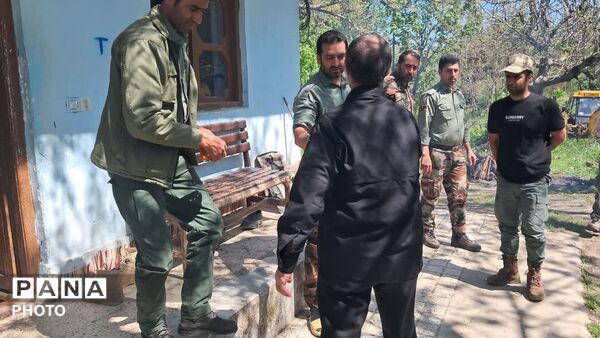 بازدید فرمانده انتظامی گلستان از خدمت‌رسانی کارکنان انتظامی در کردکوی 