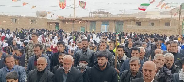 حضور پرشور و وحدت‌آفرین مردم در راهپیمایی ۲۲ بهمن
