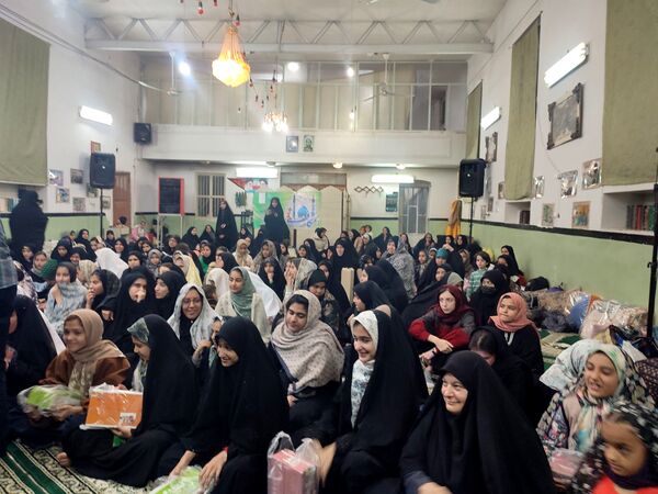پایان اعتکاف در فدافن با زمزمه‌های نیایش و اشک شوق 