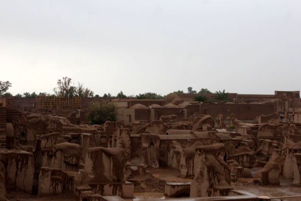 ارگ باران زده و بویِ نم کوچه‌های کاهگلی