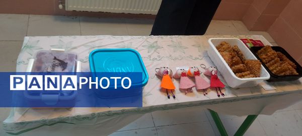 جشنواره نوجوان خوارزمی تلفیقی از علم و عمل در دبیرستان استعدادهای درخشان فرزانگان ملارد