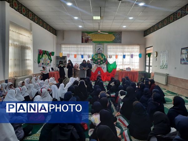 جشن انقلاب در آموزشگاه شهید رزمی