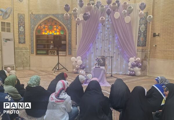 جشن ولادت بانوی آینه‌ها و صبر؛ روایتگر روشن تاریخ