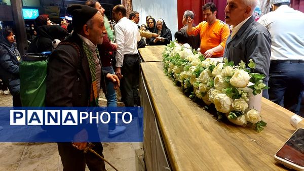 حال و هوای خیابان‌های مشهد در شب نیمه شعبان 