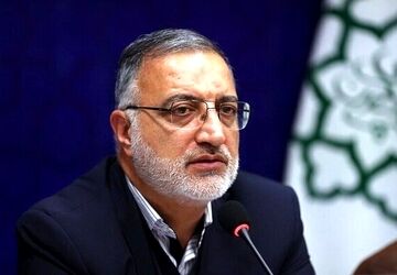 راه برون‌رفت از مشکلات واگذاری اقتصاد و مدیریت به دست مردم است