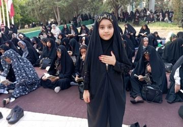 مراسم قرائت دعای پرفیض عرفه در شهرستان زرقان