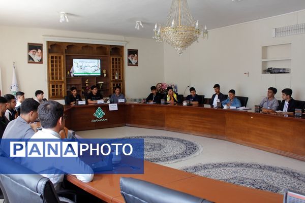 دوازدهمین دوره انتخابات مجلس دانش‌آموزی در آذربایجان غربی