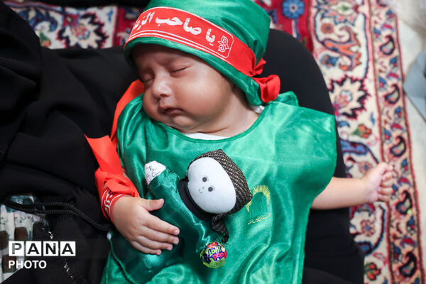 آیین معنوی «شیرخوارگان حسینی» در حرم مطهر رضوی