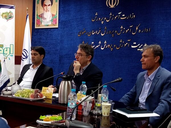 جلسه ستاد اوقات فراغت قطب شهید مدرس با حضور معاون مدیرکل آموزش و پرورش خراسان رضوی 