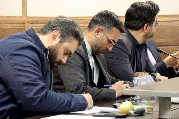 نشست خبری مدیر آموزش و پرورش پاکدشت به مناسبت گرامیداشت هفته معلم