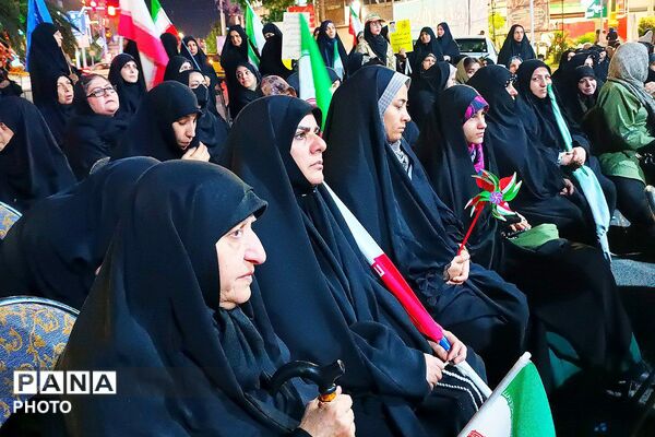 اجتماع باشکوه مردمی موج هفتاد و یکم در ورامین با حضور گسترده مردم