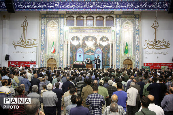 وداع با پیکر مطهر شهید عباس آقایی در قم
