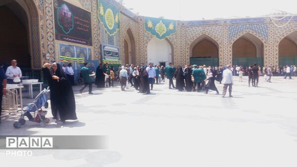 حرم مطهر رضوی میزبان زائران و عاشقان دعا و زیارت