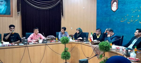 نشست خبرنگاران پانا تفت با رئیس سازمان دانش‌آموزی استان یزد
