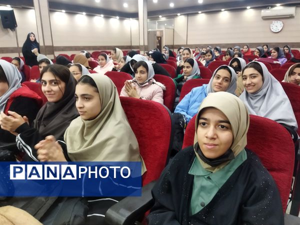 اردوی تمشک، تجربه‌ای متفاوت از کانون امید