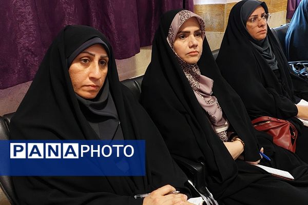 گردهمایی نمایندگان مدیران مناطق شهرستان‌های استان‌‌تهران در بهارستان‌۲