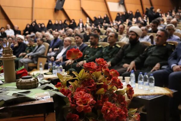 مراسم چهلم شهدای اقتدار در کوهدشت با حضور فرمانده سپاه حضرت ابوالفضل لرستان