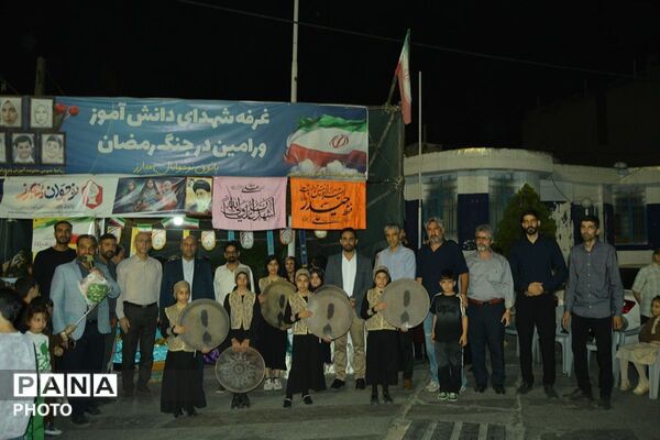 حضور فعال دانش‌آموزان دبستان شهید فهمیده در موکب شهدای دانش‌آموز ورامین