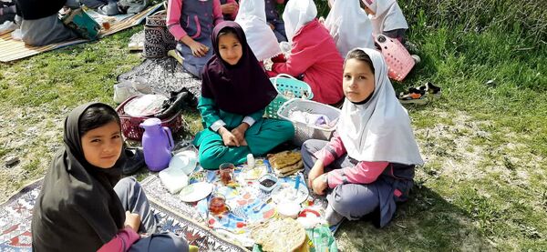 برنامه صبحانه سلام در مدرسه شهید معتمدی گز کوه