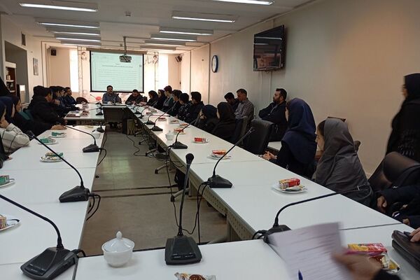 برگزاری نشست توجیهی شیوه نامه راه اندازی خانه محیط زیست 