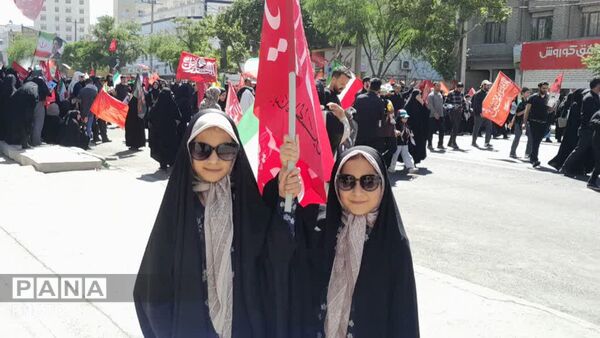 وداعِ باشکوه در مشهد؛ آخرین سفرِ رهبر شهید