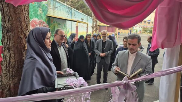 هفته ماها، فرصتی برای درخشش استعدادهای هنری دانش‌آموزان دبیرستان شهید همت