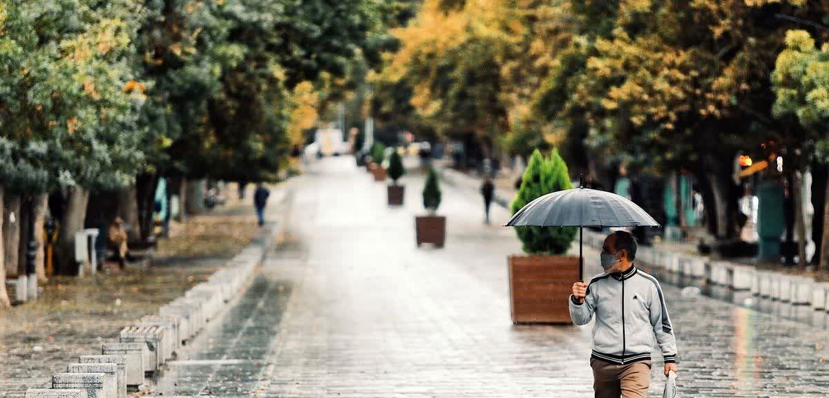 بارانی به وسعت تمام زیبایی های جهان