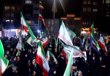 موج پنجاه و سومین اجتماعات شبانه