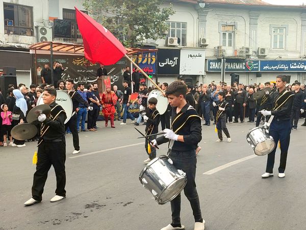 اجتماع عاشوراییان در میدان طالقانی قائمشهر